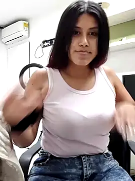 Karlagonzales  online show from 06.30.26