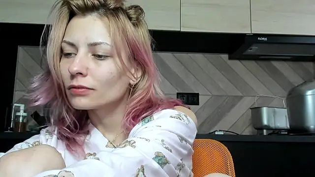 karo123421 online show from 11.27.25