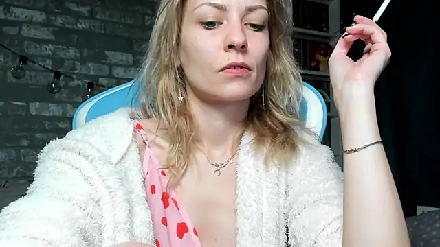 karo123421 online show from 12.16.25