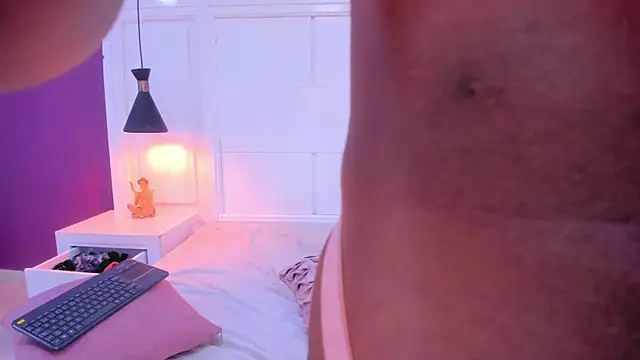 SilvanaCapelli online show from 02.23.25