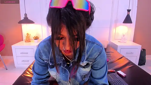 SilvanaCapelli online show from 09.20.25