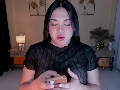 MaxeneCullens online show from 05.26.26