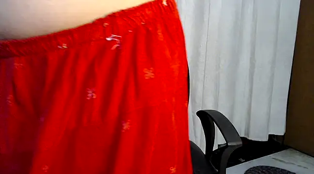 Snapshot of HOT_CHILLY chatting on 03.07.25 HOT CHILLY online show from 03.07.25