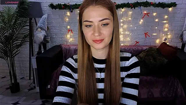 Adelyna Bird online show from 12.22.24