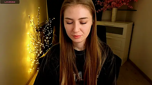 Adelyna Bird online show from 05.23.26