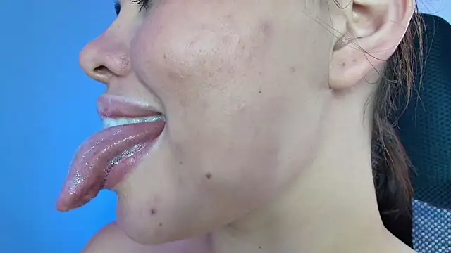 lisbet21x online show from 02.06.25