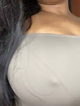 Snapshot of bea3liz chatting on 03.06.26 bea3liz online show from 03.06.26