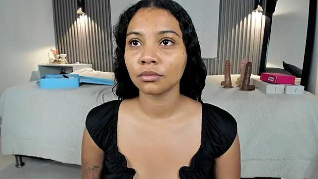 Zafiiraa online show from 05.08.26