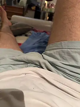 Snapshot of simoninside25 chatting on 09.21.25 simoninside25 online show from 09.21.25