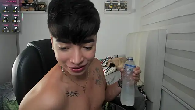 santy7v7 online show from 02.17.26