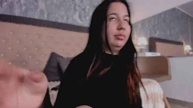 Lia sarahi online show from 11.09.25