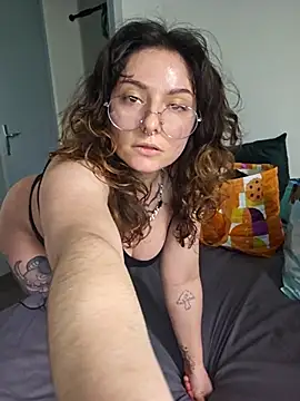 Moxxxie online show from 09.20.25