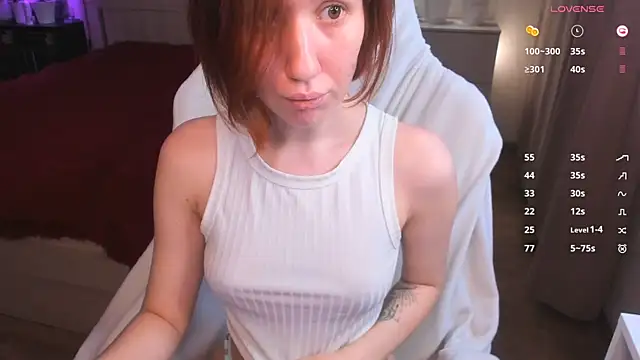 Snapshot of Ooooooli chatting on 01.29.25 Ooooooli online show from 01.29.25