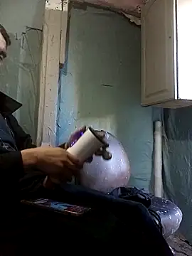 Wero4200 online show from 12.04.25