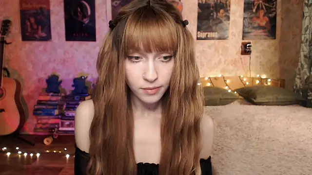 Friendly Ellie online show from 12.18.24