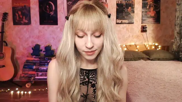 Friendly Ellie online show from 01.09.25