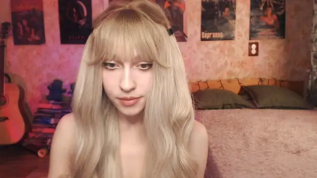 Friendly Ellie online show from 03.13.25