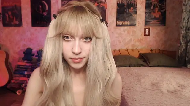 Friendly Ellie online show from 03.19.25