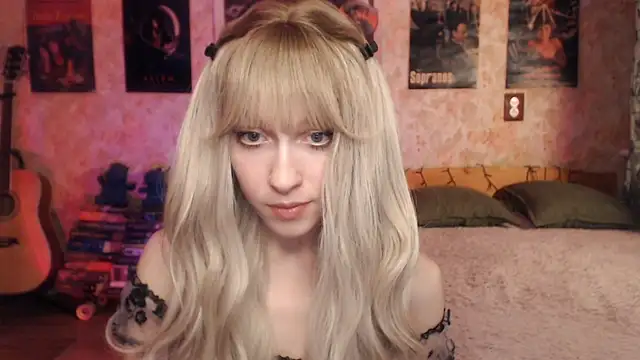 Friendly Ellie online show from 03.22.25