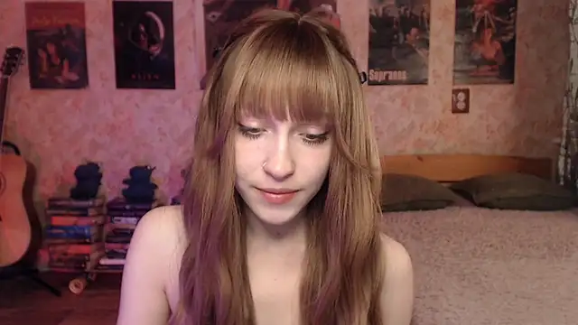Friendly Ellie online show from 04.12.26