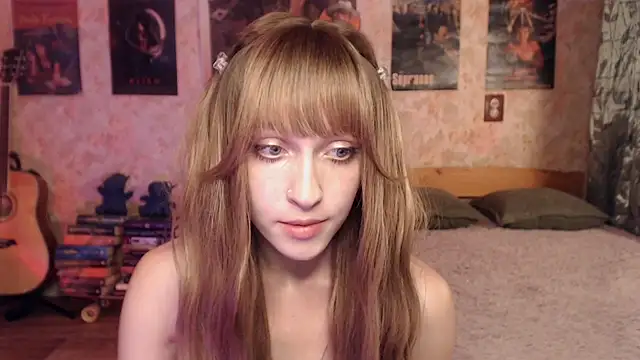 Friendly Ellie online show from 07.10.26