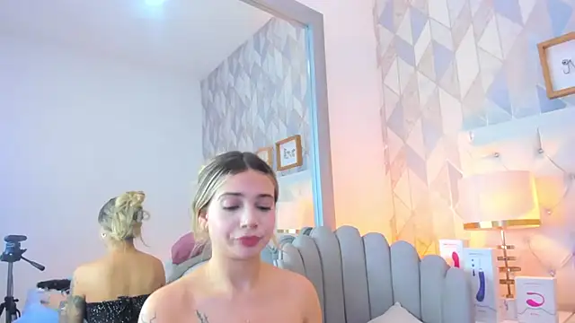 Snapshot of Abbie_Jones_1 chatting on 01.26.25 Abbie Jones 1 online show from 01.26.25