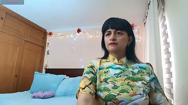 Snapshot of ISABEEL_SOFIA01 chatting on 05.29.26 ISABEEL SOFIA01 online show from 05.29.26