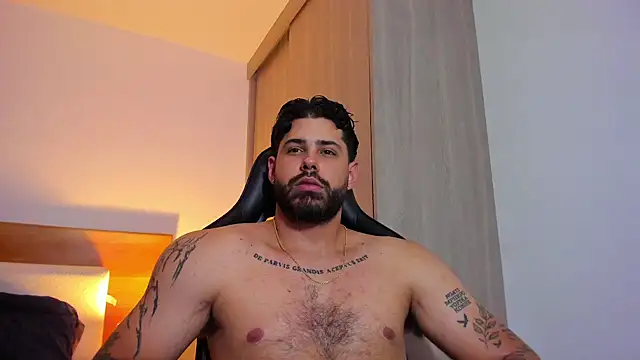 Justyn Torres online show from 03.05.25