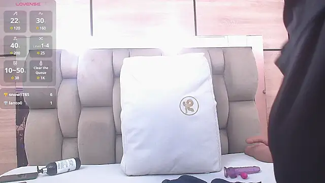 arianna pearl online show from 12.14.24