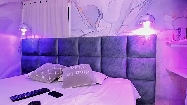 IvySanders1 online show from 02.02.25