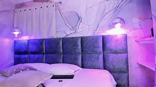 IvySanders1 online show from 03.10.25