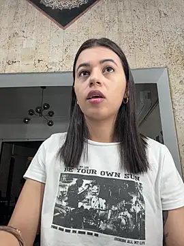 IvySanders1 online show from 10.18.25