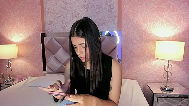 IvySanders1 online show from 11.26.25