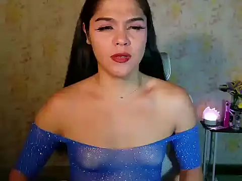 Snapshot of OdessaBODY chatting on 09.25.25 OdessaBODY online show from 09.25.25