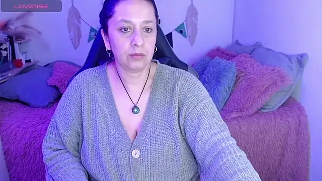 camilalatti online show from 06.19.26