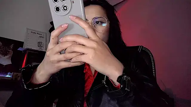 Scarlett Sen online show from 10.15.25