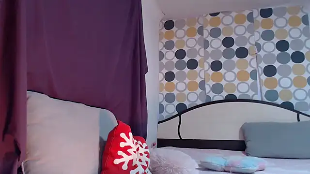 Snapshot of sexyevalove chatting on 10.14.25 sexyevalove online show from 10.14.25