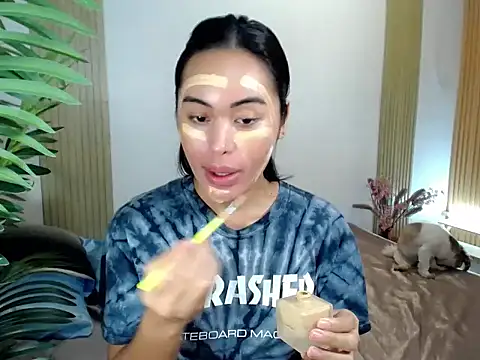 Snapshot of HeavenlyStar chatting on 09.19.25 HeavenlyStar online show from 09.19.25