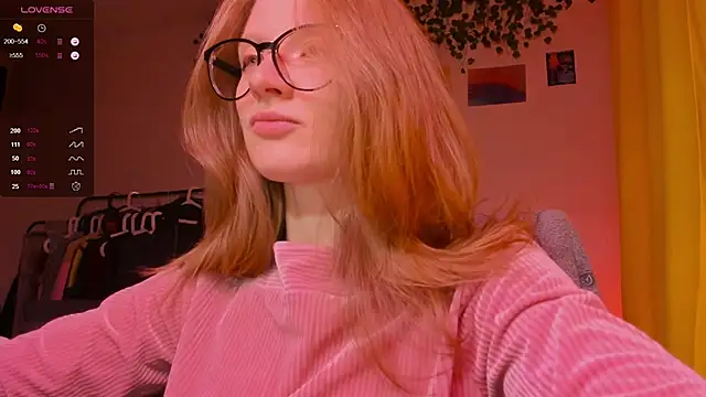 mollytuck online show from 12.02.25