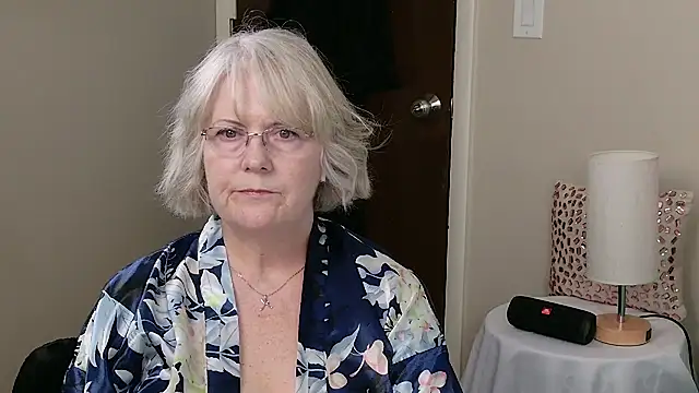 Kaitlyn Winters online show from 01.15.25