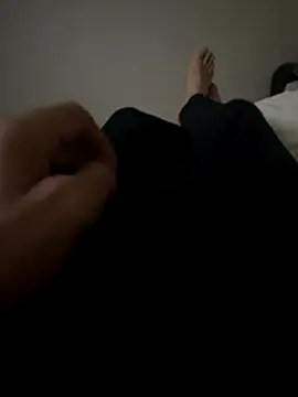 Snapshot of MAHKE12 chatting on 11.03.25 MAHKE12 online show from 11.03.25