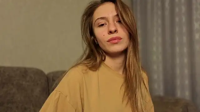 LovelyKatea online show from 11.03.25