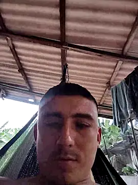 Snapshot of castilloavilalucardy chatting on 02.23.26 castilloavilalucardy online show from 02.23.26