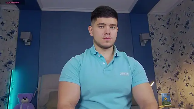 Snapshot of Arilas_ chatting on 12.10.24 Arilas online show from 12.10.24