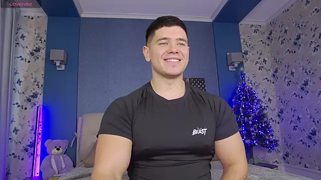 Snapshot of Arilas_ chatting on 12.13.24 Arilas online show from 12.13.24