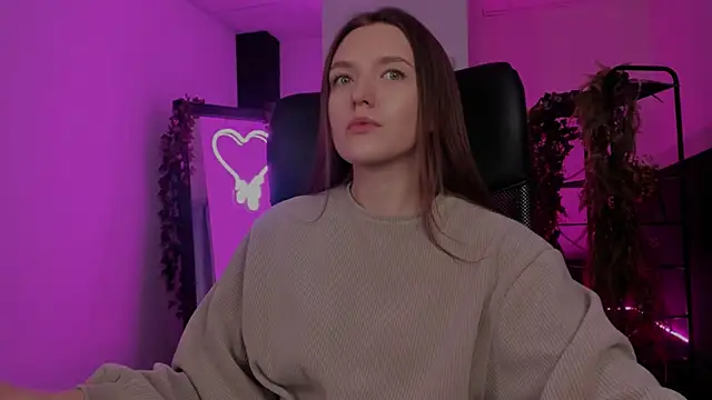 Snapshot of JennyDens chatting on 12.02.24 JennyDens online show from 12.02.24