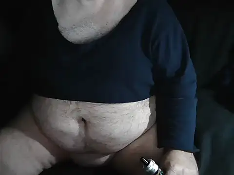 Snapshot of onkelgrau65 chatting on 01.17.26 onkelgrau65 online show from 01.17.26