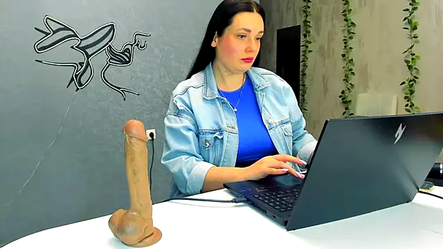 WorshipLilit online show from 01.10.26