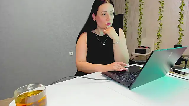WorshipLilit online show from 07.31.26