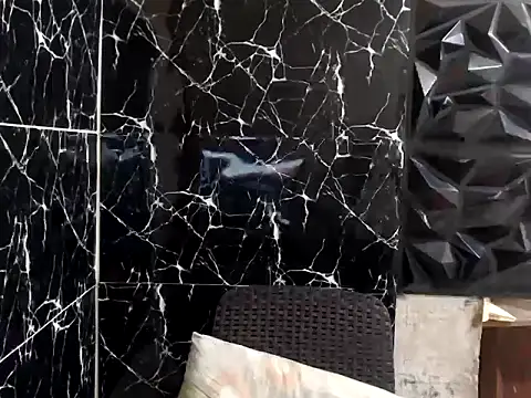 Snapshot of MissKeanna chatting on 02.05.25 MissKeanna online show from 02.05.25